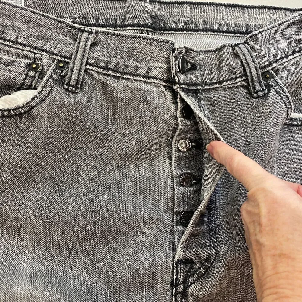 Levis 501 Jeans Mens 36x32 Gray Button‎ Fly 100% Cotton